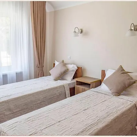 Mandarin Restoran & *