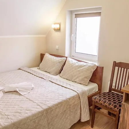 Mandarin Restoran & * Хаапсалу